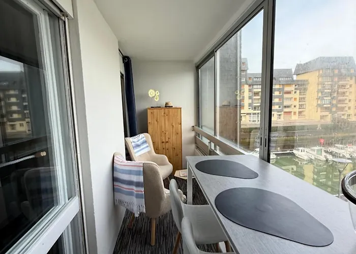 Lägenhet Loovael Vue Sur Port De Plaisance Et *